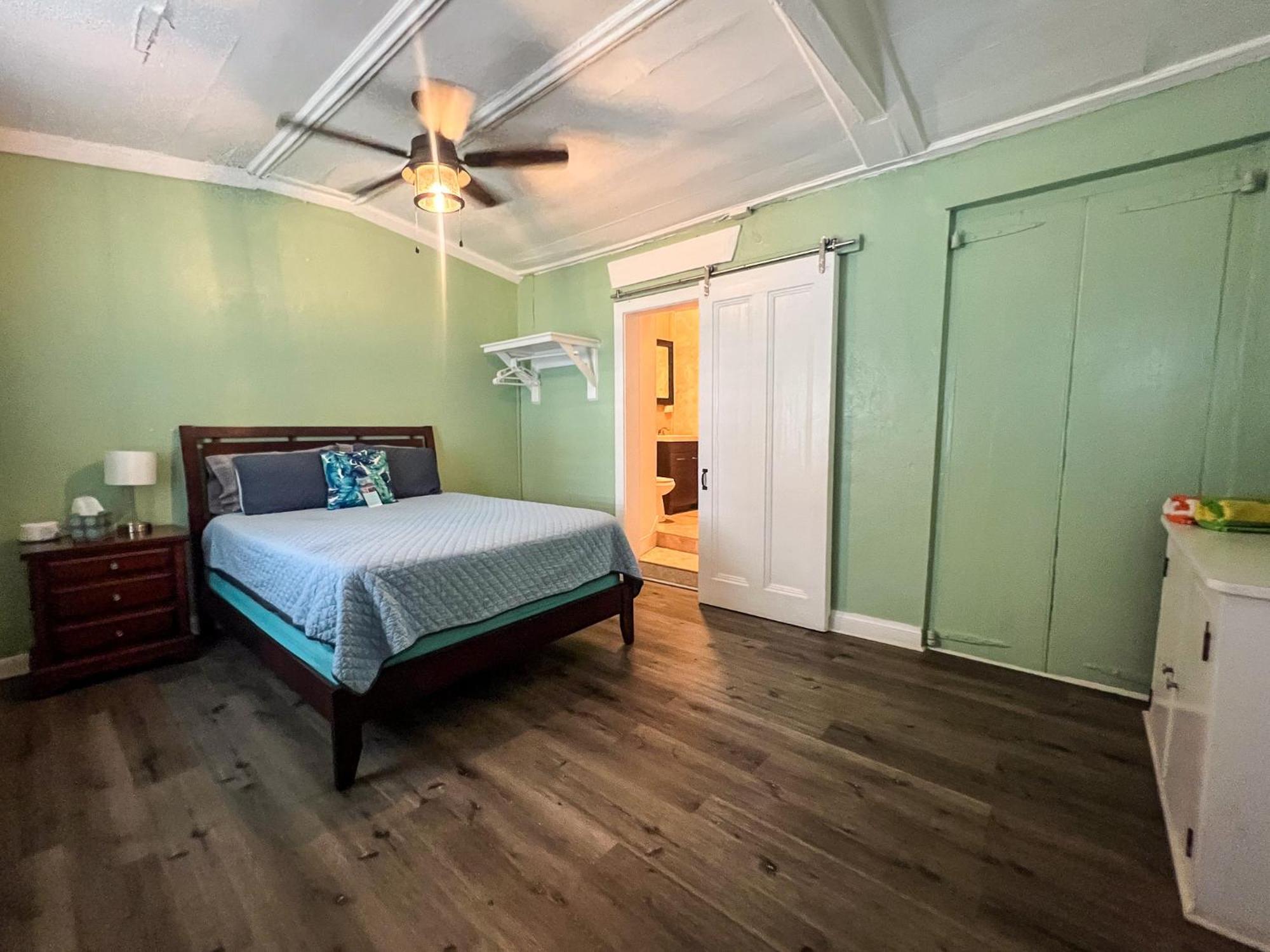 Victoria House Hotel Frederiksted Exterior foto